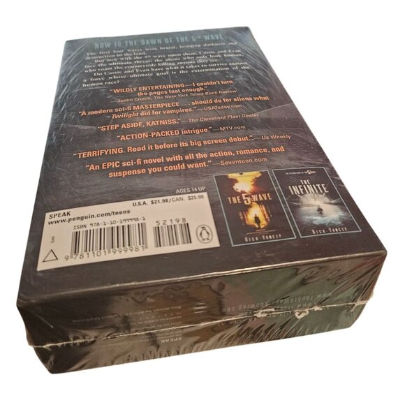 The 5th Wave Books 1 and 2 Rick Yancey Box Set SEALED NY Times Bestseller - Picture 3 of 6